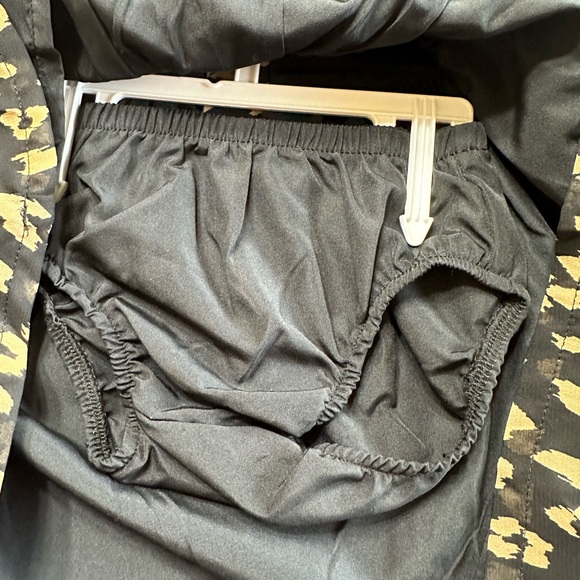 Carters Baby Girl Leopard Print 2 Piece Dress Set NWT Size 3 Months - Picture 7 of 10